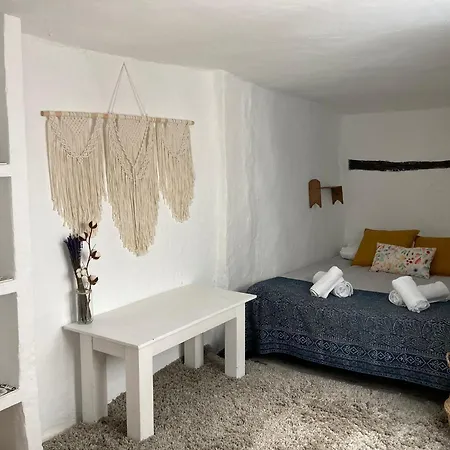 Casita Del Peral * Güéjar Sierra